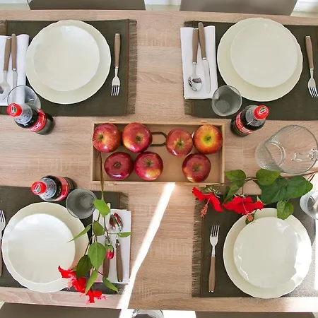 Vacanza Giuliana 펜션 *